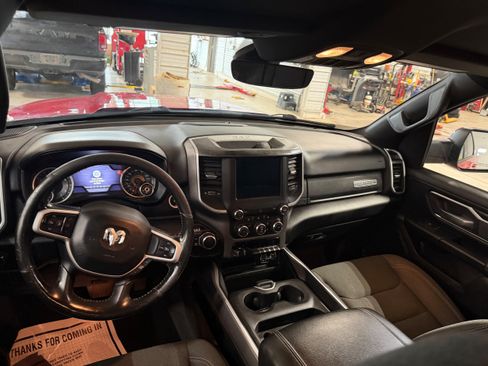 Used 2020 RAM 1500 Big Horn AWD/4WD image 33