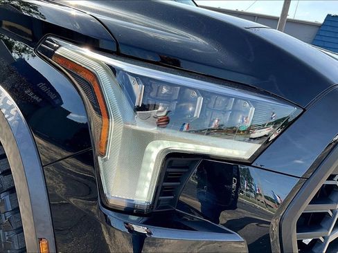 Used 2023 Toyota Sequoia TRD Pro AWD/4WD image 32
