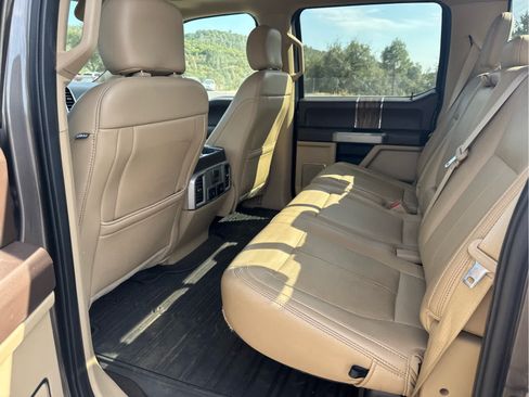 Used 2020 Ford F150 Lariat w/ Equipment Group 502A Luxury AWD/4WD image 9