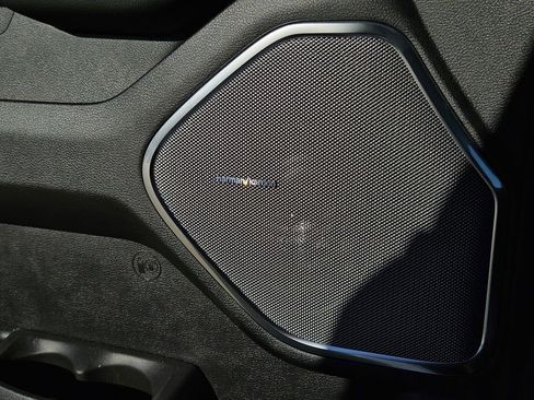 New 2025 RAM 1500 Laramie image 16