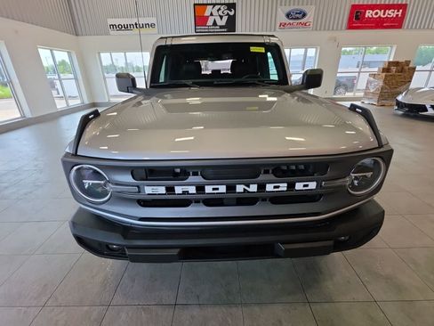 Used 2024 Ford Bronco Big Bend AWD/4WD image 3