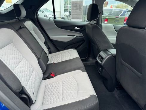 Used 2019 Chevrolet Equinox LS AWD/4WD image 24