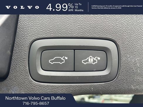 Certified 2024 Volvo XC60 B5 Ultimate image 6