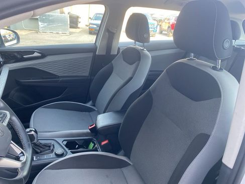 Used 2022 Volkswagen Taos S w/ IQ Drive S Package image 16