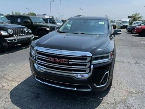 Used 2023 GMC Acadia SLT image 5