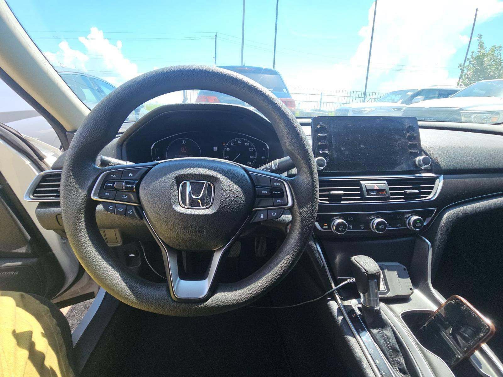 Used 2018 Honda Accord EX image 5