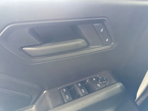 Used 2024 Chevrolet Colorado W/T w/ Safety Package RWD image 16