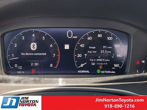 Used 2023 Honda Civic Touring image 16