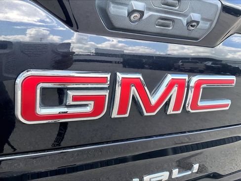 Used 2023 GMC Sierra 1500 Denali RWD image 31