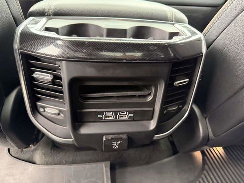 Used 2022 RAM 1500 Laramie AWD/4WD image 23