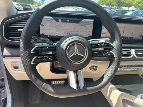 New 2026 Mercedes-Benz GLS 450 4MATIC image 17