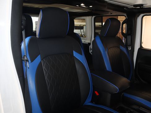 Used 2021 Jeep Wrangler Unlimited Sport AWD/4WD image 41