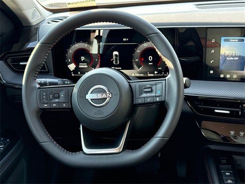 New 2026 Nissan Kicks SR image 15