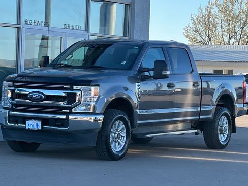 Used 2022 Ford F350 XLT image 9