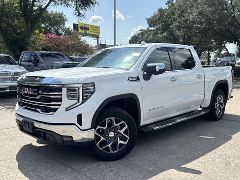 Used 2026 GMC Sierra 1500 SLT AWD/4WD image 9