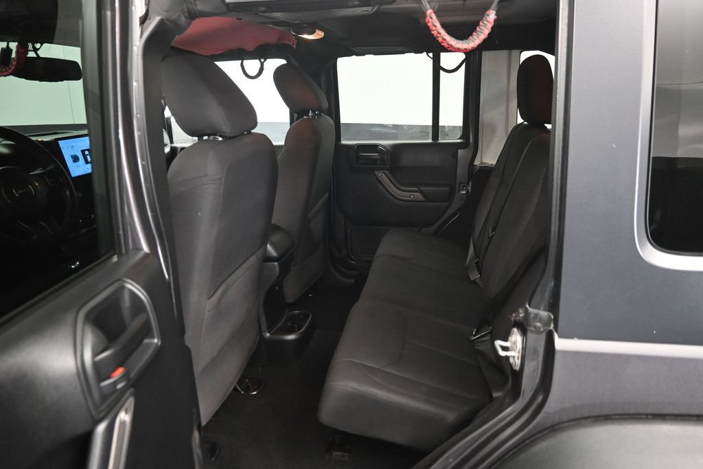 Used 2017 Jeep Wrangler Unlimited Sport w/ Quick Order Package 24S AWD/4WD image 10