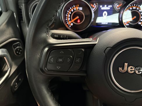 Used 2022 Jeep Wrangler Unlimited Sport AWD/4WD image 26