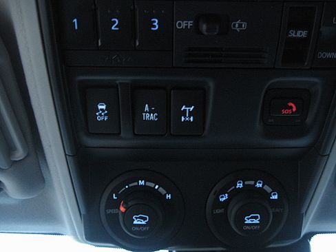 Used 2024 Toyota 4Runner TRD Off-Road Premium image 20