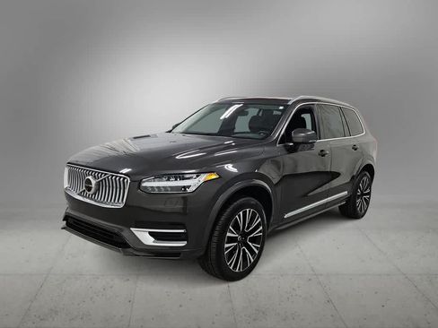 Used 2023 Volvo XC90 T8 Plus AWD/4WD image 4