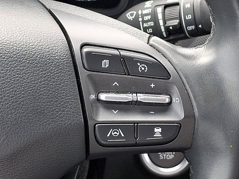 Certified 2023 Hyundai Kona Limited AWD/4WD image 23
