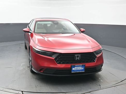Certified 2023 Honda Accord EX image 11