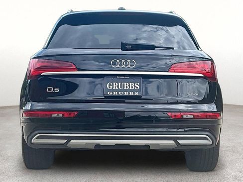 Used 2021 Audi Q5 2.0T Premium Plus w/ Premium Plus Package AWD/4WD image 5