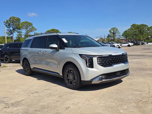 New 2026 Kia Carnival SX image 2