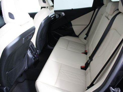 New 2026 BMW X3 xDrive30 w/ Premium Package image 12