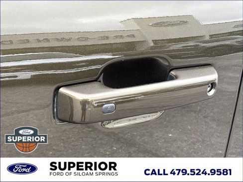 Used 2025 Ford F150 Raptor AWD/4WD image 15