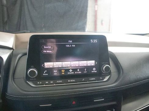 Certified 2023 Nissan Rogue SV w/ SV Premium B Package image 32