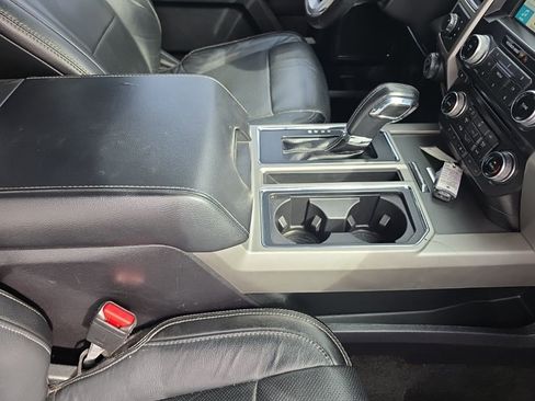 Used 2017 Ford F150 Lariat image 53