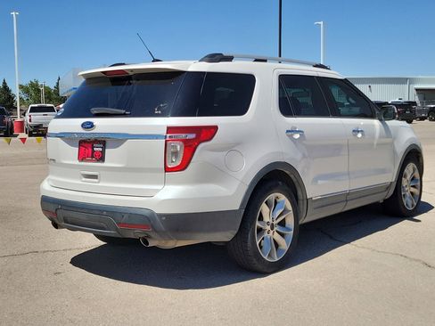 Used 2011 Ford Explorer Limited w/ 301A Rapid Spec Order Code FWD image 4