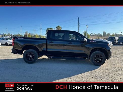 Used 2021 Chevrolet Silverado 1500 LT Trail Boss w/ Convenience Package II AWD/4WD image 5