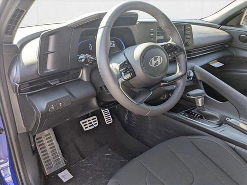 New 2025 Hyundai Elantra Sport image 3