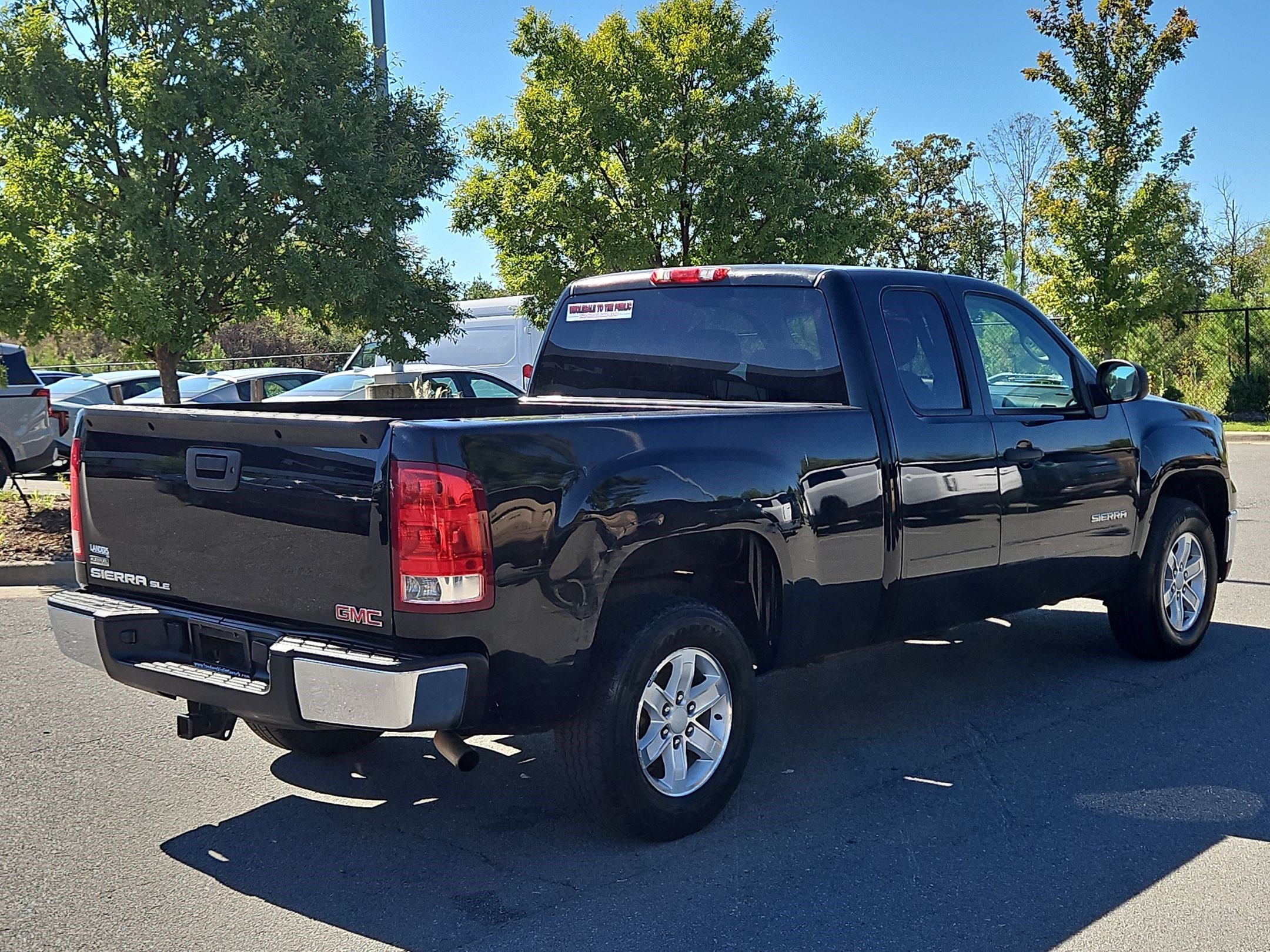 Used 2011 GMC Sierra 1500 SLE w/ Power Tech Package RWD image 7