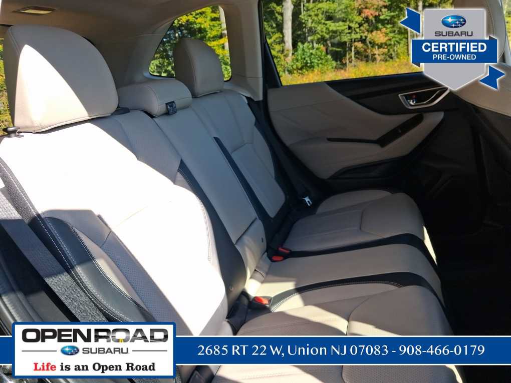 Used 2019 Subaru Forester Limited AWD/4WD image 18