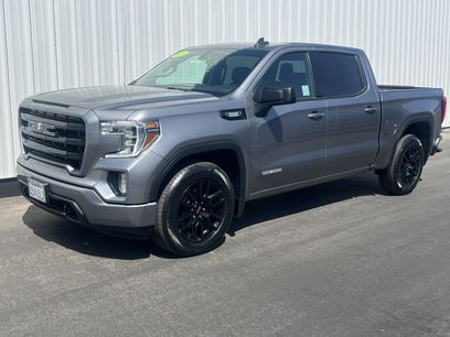 Used 2021 GMC Sierra 1500 Elevation w/ LPO, Elevation Black Package
