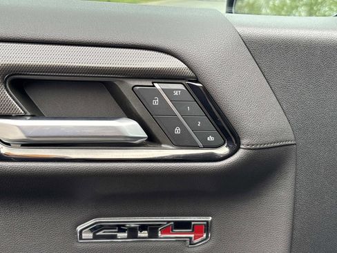 Used 2023 GMC Sierra 1500 AT4 w/ AT4 Premium Package image 14