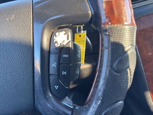 Used 2007 Chevrolet Suburban LTZ w/ LTZ Preferred Equipment Group image 26