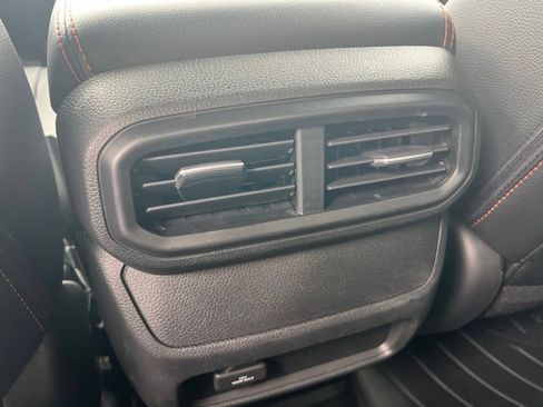 Used 2025 Honda Ridgeline TrailSport image 39