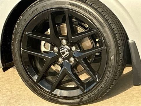Certified 2023 Honda Civic Sport image 9