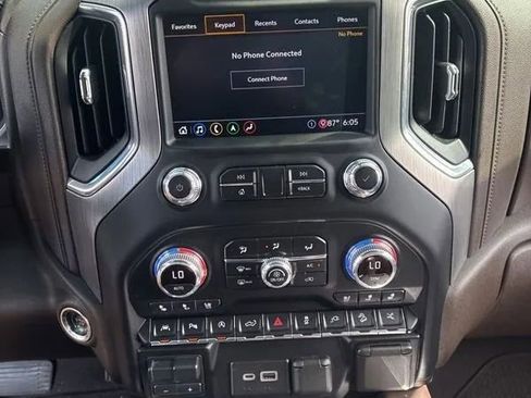 Used 2020 GMC Sierra 1500 Denali w/ Denali Ultimate Package image 13