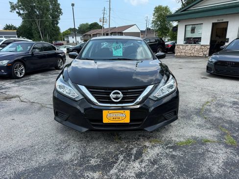 Used 2017 Nissan Altima 2.5 S w/ Power Driver Seat Package FWD image 8