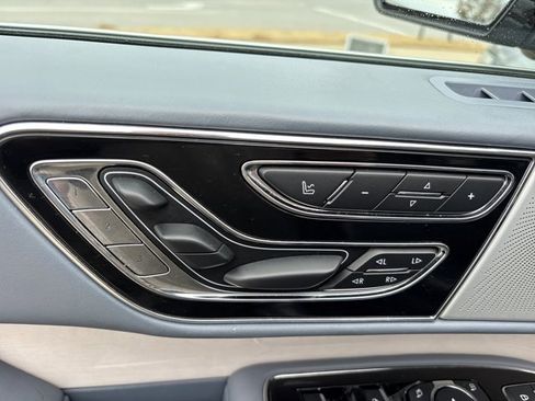 Used 2021 Lincoln Navigator Black Label w/ Special Edition Package image 26