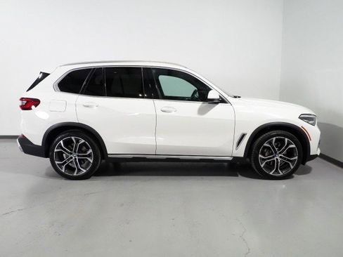 Used 2023 BMW X5 sDrive40i w/ Premium Package image 4