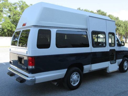 Used 2013 Ford E-350 and Econoline 350 Extended Super Duty w/ PWR Group image 5