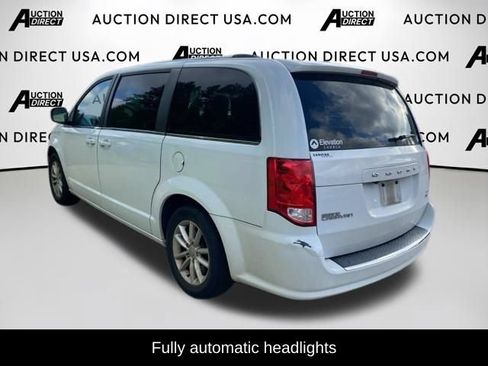 Used 2019 Dodge Grand Caravan SXT FWD image 11