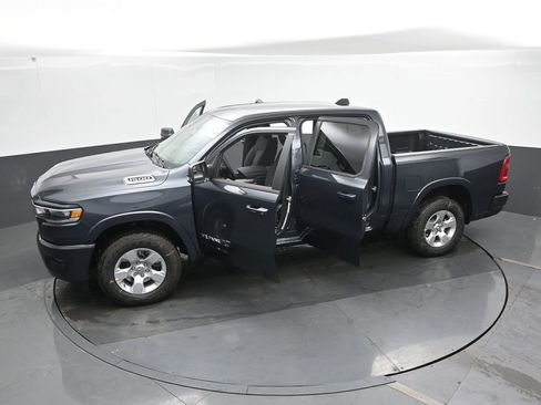 New 2026 RAM 1500 4x4 Crew Cab image 41