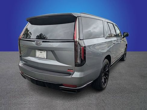 Certified 2024 Cadillac Escalade ESV Sport Platinum w/ LPO, ONYX Package AWD/4WD image 5