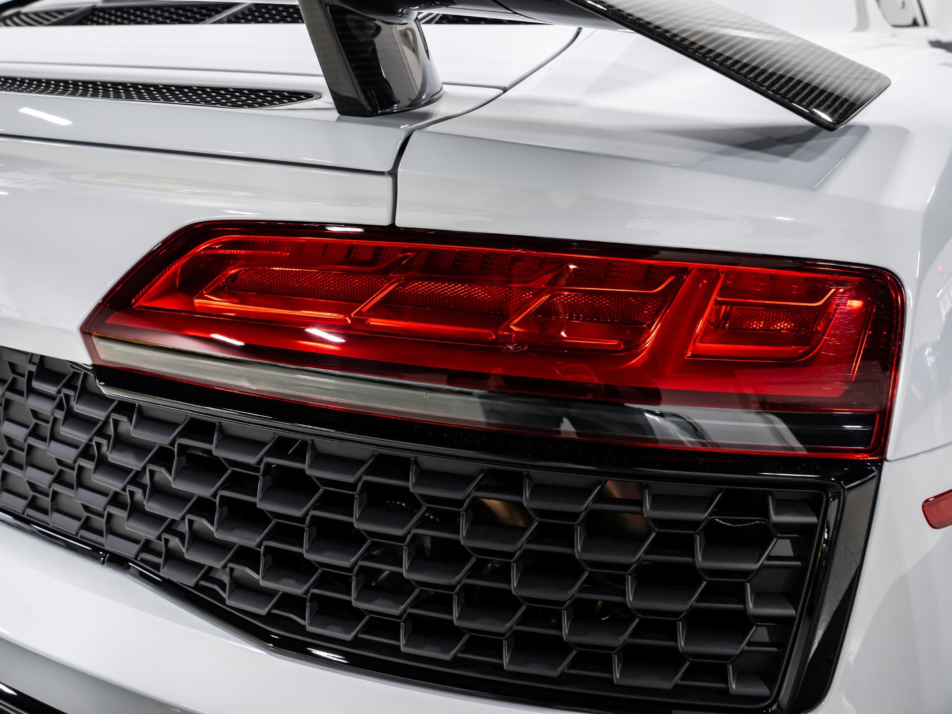 Used 2023 Audi R8 V10 performance AWD/4WD image 32